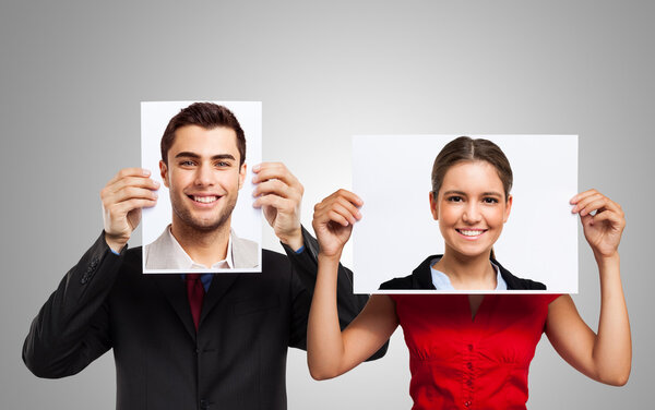 Пара меняет лицо
