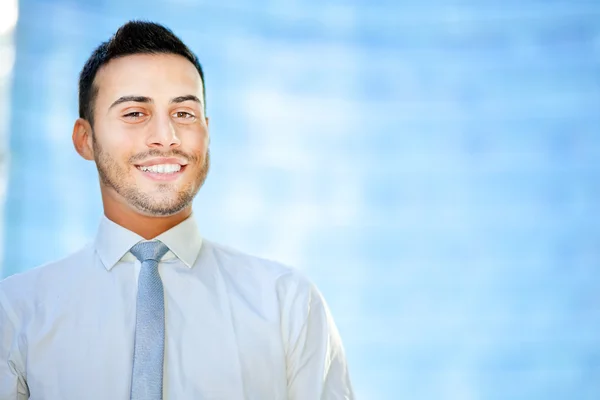 Hombre de negocios guapo — Foto de Stock