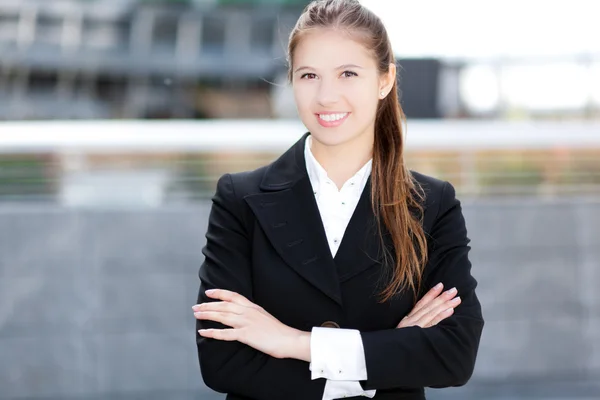 Mujer de negocios sonriente — Foto de Stock