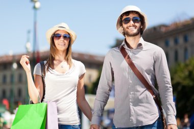İyi vakit geçiriyor turist Çift