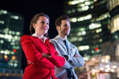 İş adamları gece kollarını kavuşturdu