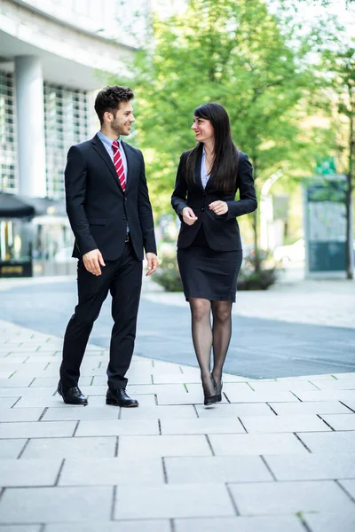Business Partners Walking Talking — Stock Photo, Image