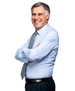 Kendine güvenen olgun bir iş adamının yakın portresi.