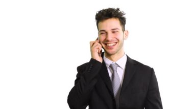 Beyaz izole telefon, konuşurken gülümseyen iş adamı