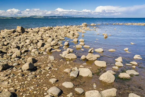 Stone beach in Scotland — Stock Photo, Image