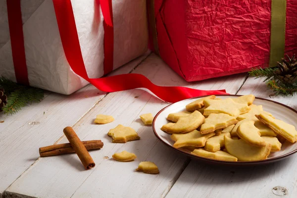 Cookies met giften van Kerstmis — Stockfoto