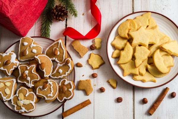 Close-up at homemade Christmas cookies with nuts — Stock Photo, Image