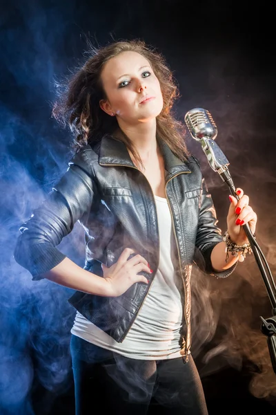 Young woman on the stage — Stock Photo, Image