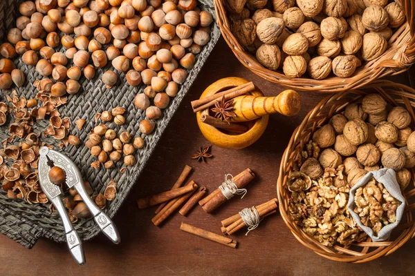 Nuts and cinnamon as the various ingredients — Stock Photo, Image