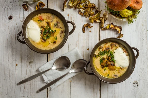 Close-up on the mushroom soup served in a special way — Stock Photo, Image