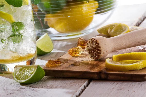 Closeup of the ingredients cold citrus drink — Stock Photo, Image