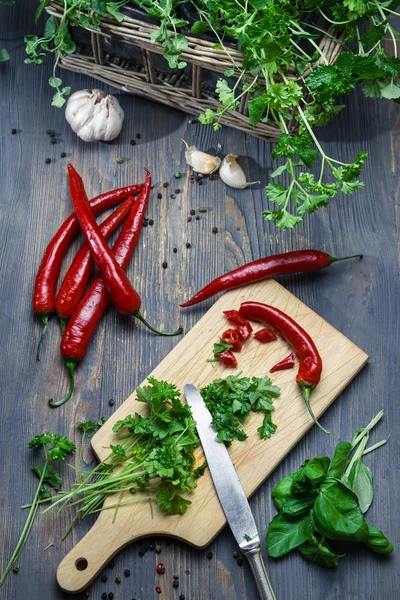 Preparing for dishes made of fresh spices and herbs — Stock Photo, Image