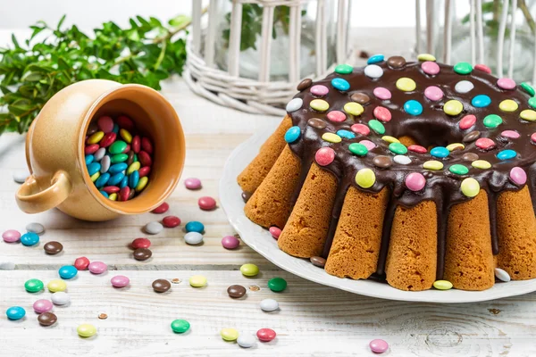 Closeup of traditional easter cake with candies — Stock Photo, Image