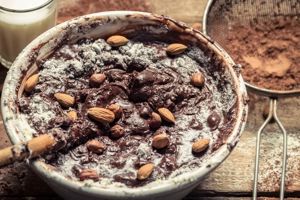 Closeup of homemade chocolate with almonds — Stock Photo, Image