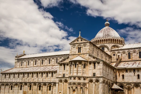 Antik Pisa cathedral — Stok fotoğraf