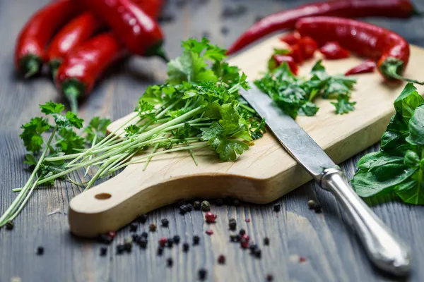 Freshly chopped spring herbs — Stock Photo, Image