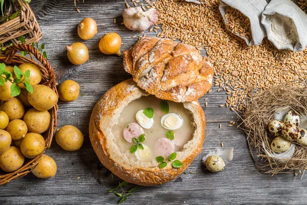 Ingredienti per zuppa acida fatta in casa — Foto Stock