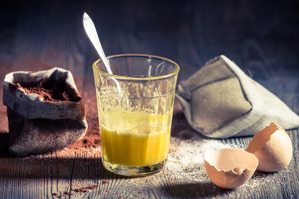 Makanan penutup terdiri dari telur dan gula — Stok Foto