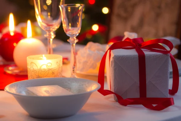 Beautifully set table for Christmas Eve — Stock Photo, Image