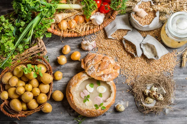 View of a freshly prepared sour soup — Stock Photo, Image