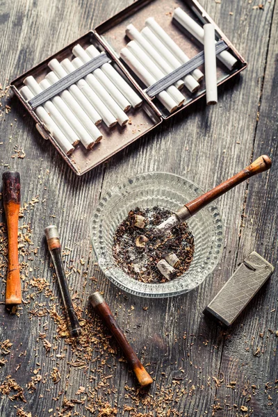 Vintage stuff to smoke a pipe — Stock Photo, Image