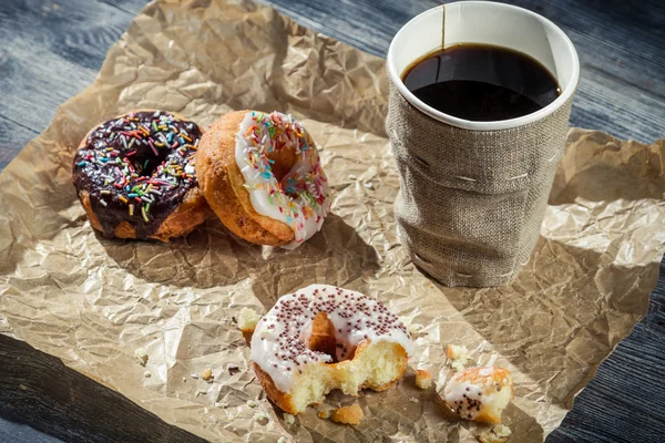 Pranzo con caffè e ciambelle — Foto Stock