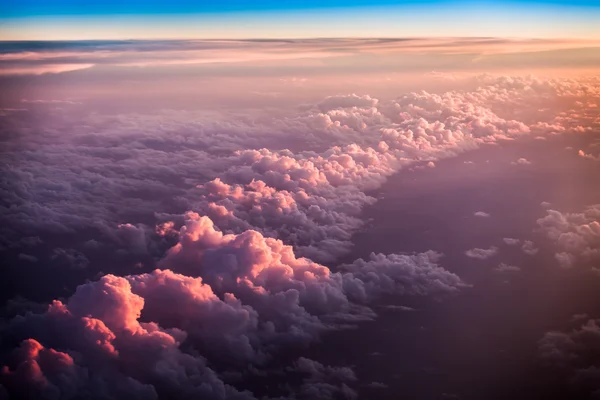 Sunset over the purple clouds — Stock Photo, Image