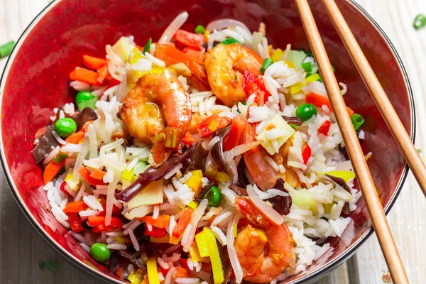 Κινεζική μίγμα λαχανικών και ρύζι — Φωτογραφία Αρχείου