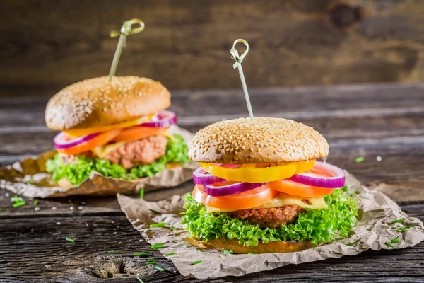 Closeup of tasty homemade hamburger — Stock Photo, Image