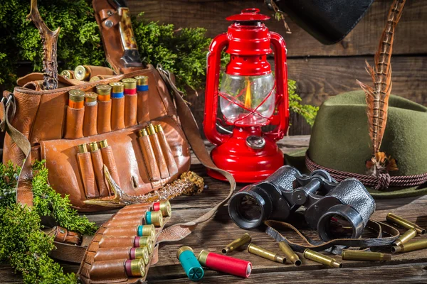 Hunting lodge full of equipment for hunting — Stock Photo, Image