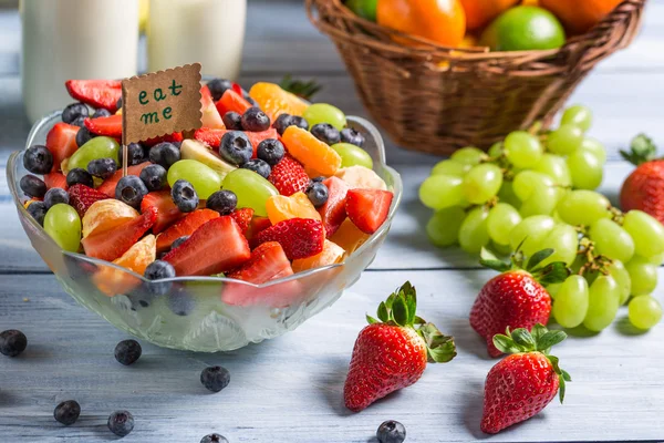 Enjoy your fresh fruit salad — Stock Photo, Image