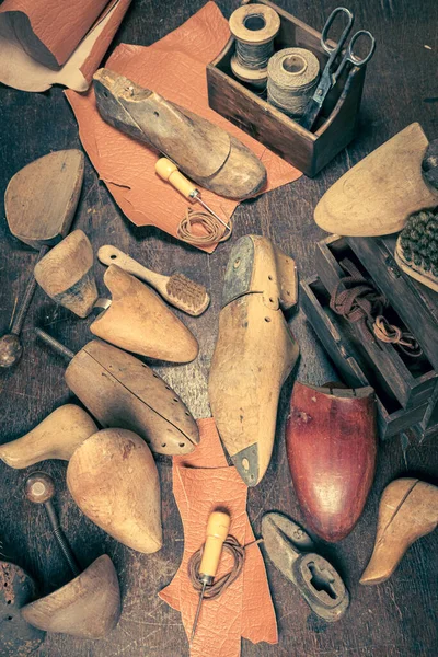 Ancien Atelier Cordonnier Avec Outils Enclume Chaussures Règle Ancien Atelier — Photo