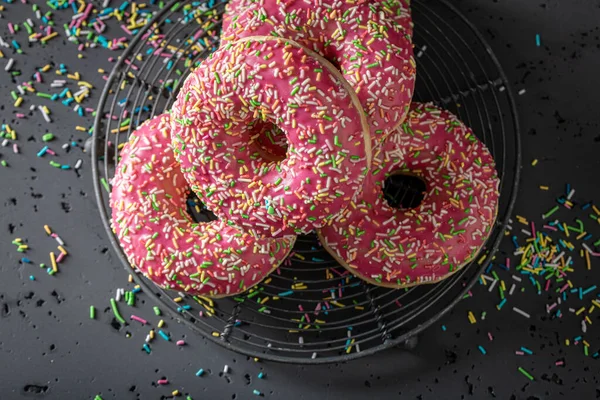Rosquillas Dulces Caseras Como Aperitivo Perfecto Donuts Postre Para Llevar — Foto de Stock