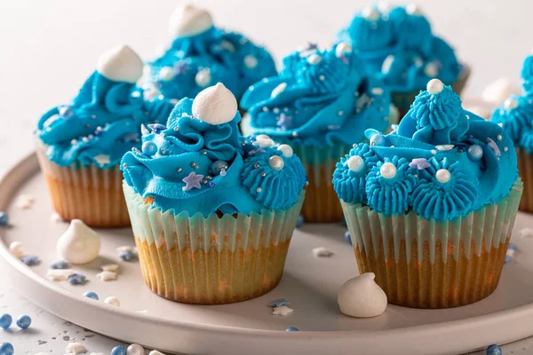 Homemade Cupcakes Blue Whipped Cream Ready Eat Perfect Blue Dessert — Stock Photo, Image