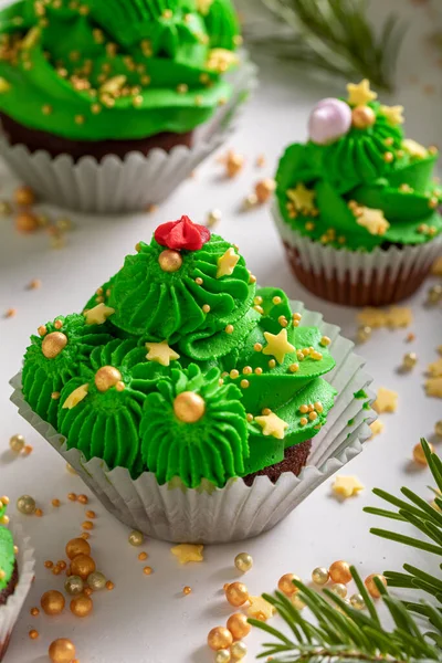 Вкусные Зеленые Кексы Мятного Крема Толстого Четверга Потрясающий Десерт Рождество — стоковое фото