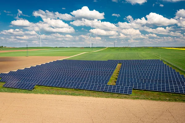 Paneles Solares Grandes Azules Como Energía Cero Emisiones Energía Pura —  Fotos de Stock