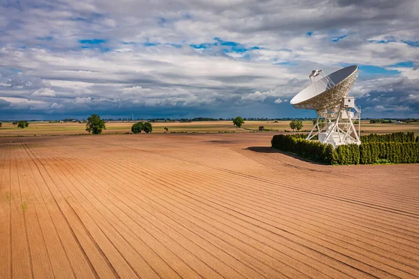 Astronomiska Observatoriet För Att Observera Himlen Brunt Fält Astronomiskt Observatorium — Stockfoto