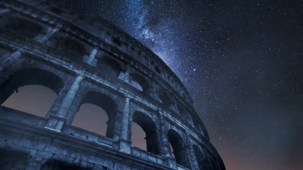 Kolezyum 'un Roma' da Gece Zamanı, İtalya. — Stok video