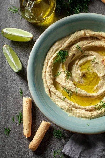 Tasty Homemade Hummus Olives Grissini Herbs Hummus Ideal Vegan Snack — Stock Photo, Image