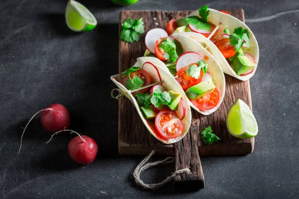 Delicious Homemade Tacos Fresh Vegetables Herbs Tacos Vegetables Mexican Snack — стокове фото