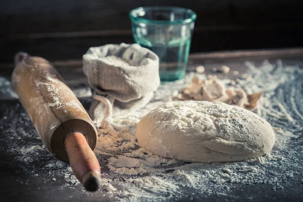 Tradicionalmente Massa Farinha Fresca Para Assar Pão Saboroso Massa Levedura — Fotografia de Stock