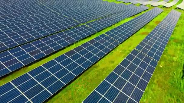 Aerial View Solar Photovoltaic Panels Green Field Spring Source Alternative — Stock Video