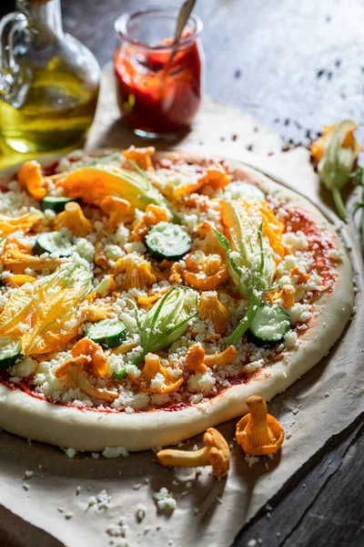 Ingredients Healthy Pizza Zucchini Chanterelles Mozzarella Making Homemade Zucchini Mushroom — Stock Photo, Image