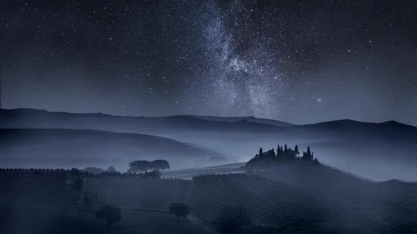 Timelapse Vía Láctea Sobre Valle Toscana Por Noche Italia — Vídeos de Stock