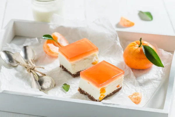 Cold Chilled Cheesecake Made Mandarin Jelly Summer Dessert — Stock Photo, Image