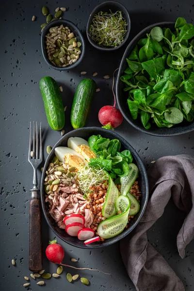 Diet Nicoise Salad Cucumber Tuna Eggs Healthy Bowls Diet — Foto de Stock