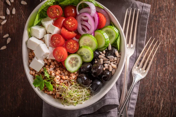 Colorful Greek Salad Cheese Olives Cucumber Tomatoes Healthy Bowls Diet — Zdjęcie stockowe