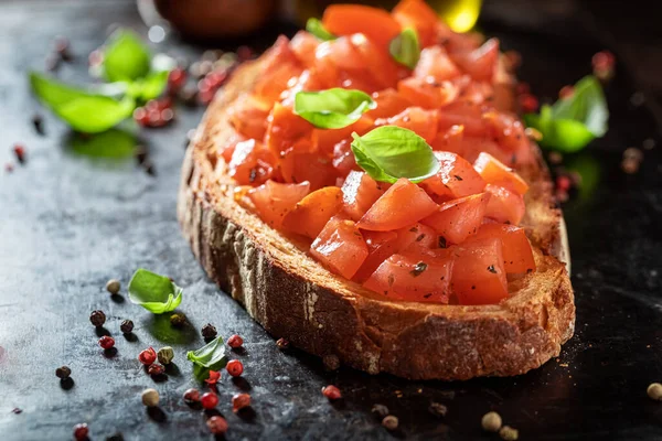 Fresh Delicious Bruschetta Healthy Breakfast Classical Italian Cuisine — Stok fotoğraf