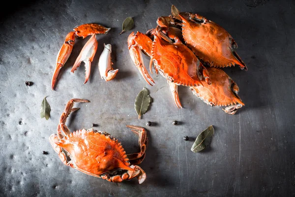 Preparation Tasty Red Crabs Bay Leaf Allspice Preparations Cooking Crab — Stock Photo, Image