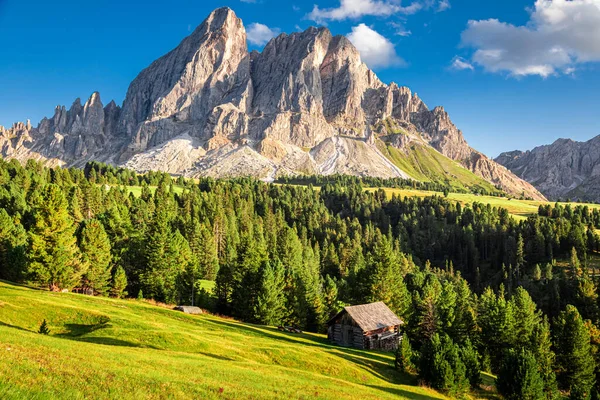 Wooden Cottage Passo Delle Erbe Dolomites Sunset Italy — 图库照片